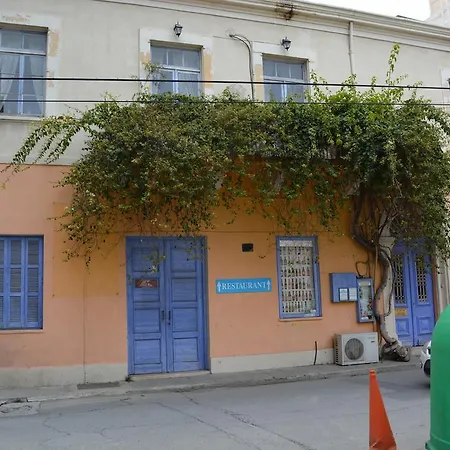 Lägenhet P L Panagiotis Larnaca