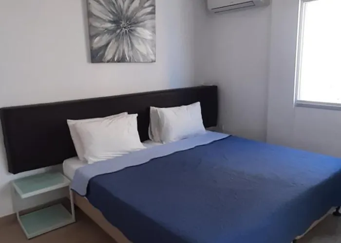 P L Panagiotis Apartment